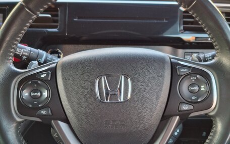 Honda Stepwgn IV, 2020 год, 2 700 000 рублей, 15 фотография