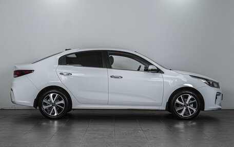 KIA Rio IV, 2018 год, 1 599 000 рублей, 5 фотография