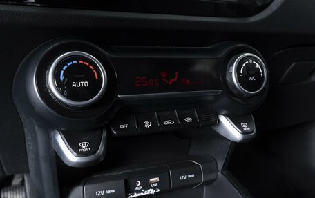 KIA Rio IV, 2018 год, 1 599 000 рублей, 24 фотография