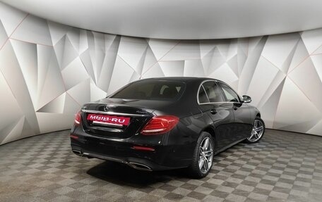 Mercedes-Benz E-Класс, 2019 год, 3 685 000 рублей, 2 фотография