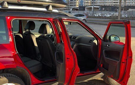 Skoda Yeti I рестайлинг, 2015 год, 1 350 000 рублей, 8 фотография