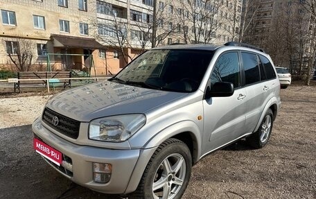 Toyota RAV4, 2001 год, 700 000 рублей, 1 фотография