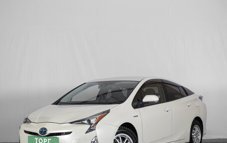 Toyota Prius IV XW50, 2016 год, 1 779 000 рублей, 3 фотография
