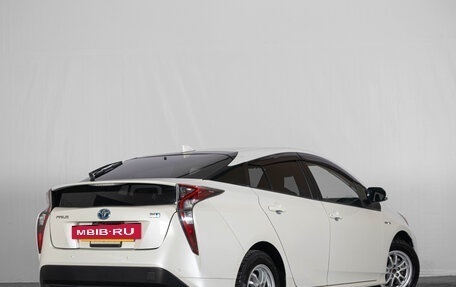 Toyota Prius IV XW50, 2016 год, 1 779 000 рублей, 4 фотография