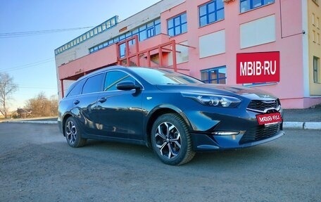 KIA cee'd III, 2021 год, 2 270 000 рублей, 2 фотография