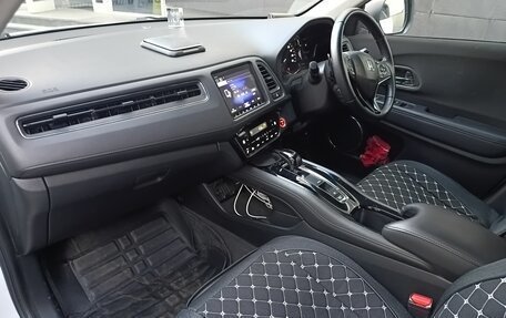 Honda Vezel, 2020 год, 2 450 000 рублей, 12 фотография