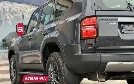Toyota Land Cruiser Prado, 2024 год, 8 650 000 рублей, 8 фотография