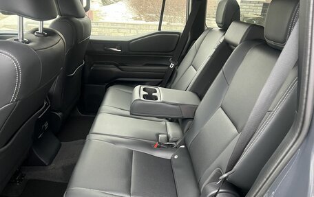 Toyota Land Cruiser Prado, 2024 год, 8 650 000 рублей, 11 фотография