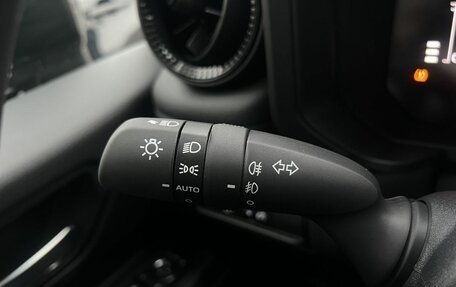 Toyota Land Cruiser Prado, 2024 год, 8 650 000 рублей, 17 фотография