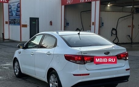 KIA Rio III рестайлинг, 2016 год, 830 000 рублей, 6 фотография