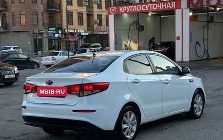 KIA Rio III рестайлинг, 2016 год, 830 000 рублей, 5 фотография
