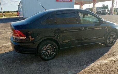 Volkswagen Polo VI (EU Market), 2011 год, 660 000 рублей, 1 фотография