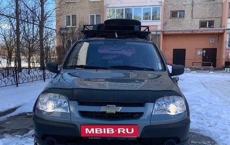 Chevrolet Niva I рестайлинг, 2012 год, 600 000 рублей, 1 фотография