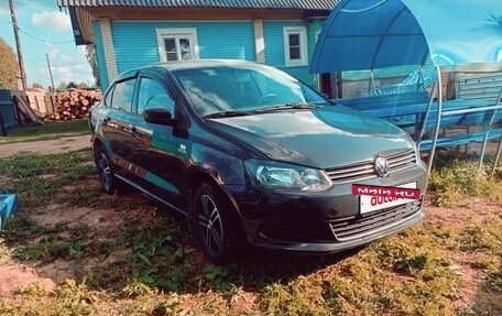 Volkswagen Polo VI (EU Market), 2011 год, 660 000 рублей, 3 фотография