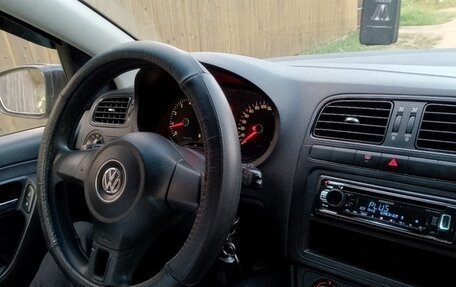 Volkswagen Polo VI (EU Market), 2011 год, 660 000 рублей, 10 фотография