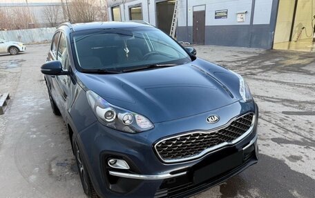 KIA Sportage IV рестайлинг, 2020 год, 2 199 000 рублей, 2 фотография