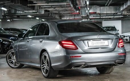 Mercedes-Benz E-Класс, 2018 год, 3 549 000 рублей, 2 фотография