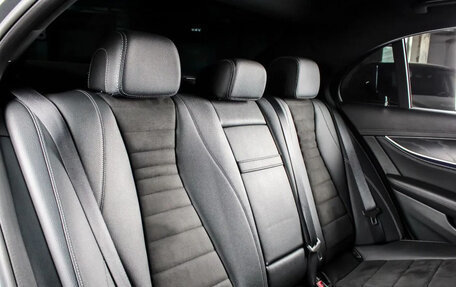 Mercedes-Benz E-Класс, 2018 год, 3 549 000 рублей, 9 фотография