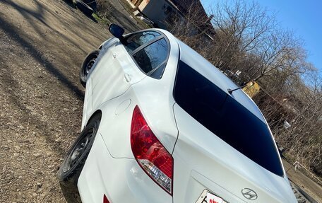 Hyundai Solaris II рестайлинг, 2012 год, 560 000 рублей, 22 фотография