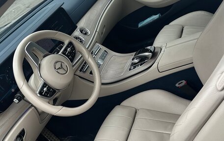 Mercedes-Benz E-Класс, 2018 год, 3 200 000 рублей, 6 фотография