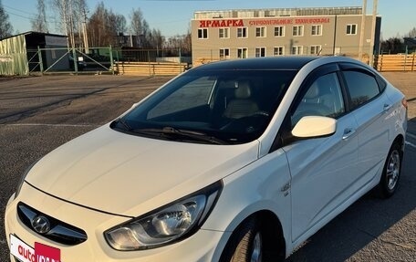 Hyundai Solaris II рестайлинг, 2011 год, 570 000 рублей, 6 фотография