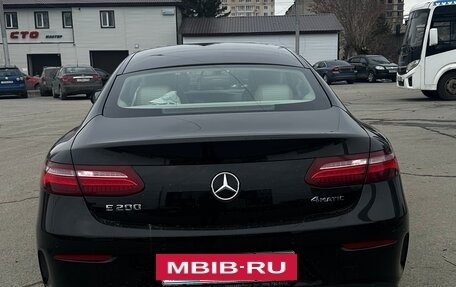 Mercedes-Benz E-Класс, 2018 год, 3 200 000 рублей, 3 фотография