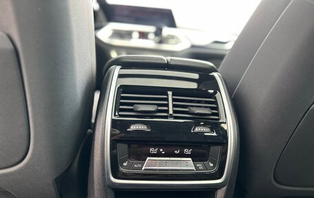 BMW X5, 2018 год, 7 250 000 рублей, 21 фотография