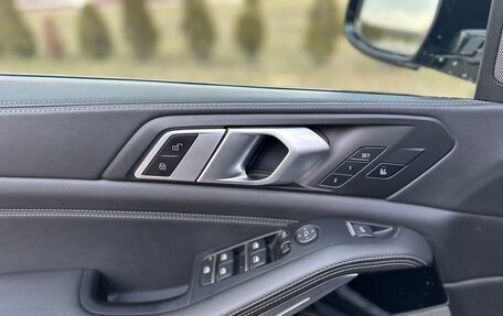 BMW X5, 2018 год, 7 250 000 рублей, 26 фотография