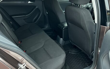 Volkswagen Jetta VI, 2015 год, 1 319 000 рублей, 18 фотография