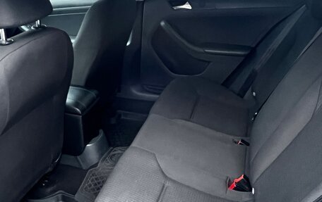 Volkswagen Jetta VI, 2015 год, 1 319 000 рублей, 20 фотография