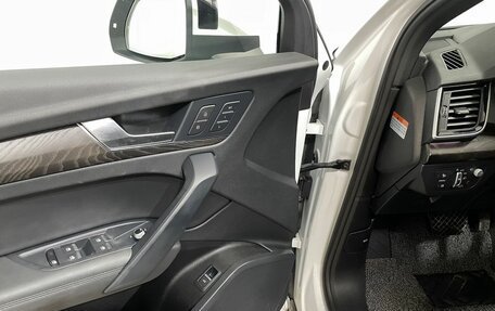 Audi Q5, 2023 год, 7 299 000 рублей, 23 фотография