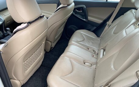 Toyota RAV4, 2012 год, 1 400 000 рублей, 13 фотография