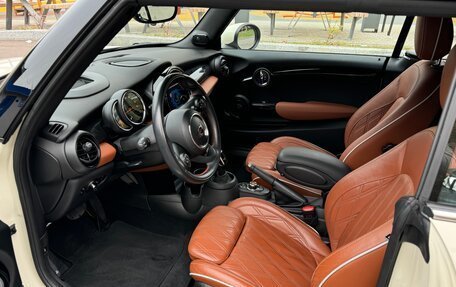 MINI Cabrio, 2019 год, 3 100 000 рублей, 8 фотография