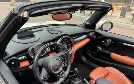 MINI Cabrio, 2019 год, 3 100 000 рублей, 15 фотография