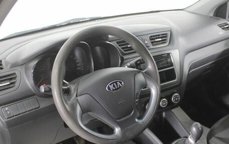 KIA Rio III рестайлинг, 2016 год, 890 000 рублей, 13 фотография