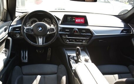 BMW 5 серия, 2019 год, 3 350 000 рублей, 6 фотография