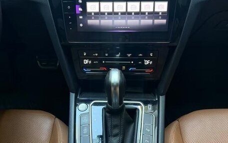 Volkswagen Passat CC, 2021 год, 2 250 002 рублей, 9 фотография