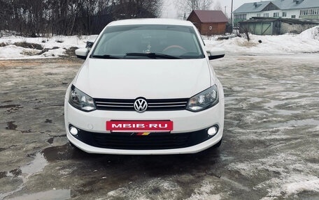 Volkswagen Polo VI (EU Market), 2013 год, 700 000 рублей, 3 фотография