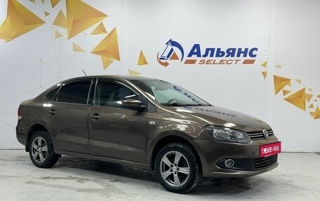 Volkswagen Polo VI (EU Market), 2015 год, 900 000 рублей, 1 фотография