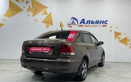 Volkswagen Polo VI (EU Market), 2015 год, 900 000 рублей, 3 фотография
