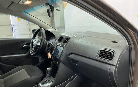 Volkswagen Polo VI (EU Market), 2015 год, 900 000 рублей, 12 фотография