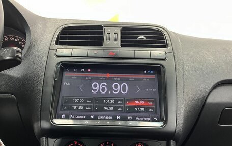 Volkswagen Polo VI (EU Market), 2015 год, 900 000 рублей, 13 фотография
