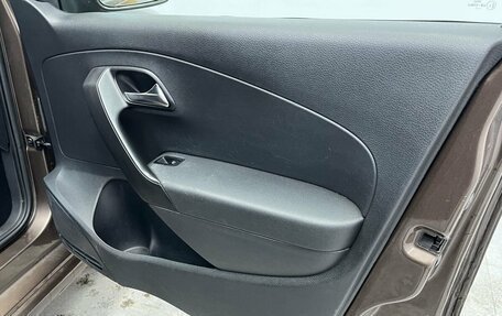Volkswagen Polo VI (EU Market), 2015 год, 900 000 рублей, 26 фотография
