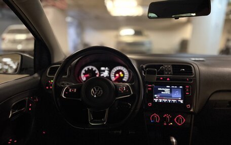 Volkswagen Polo VI (EU Market), 2018 год, 1 490 000 рублей, 6 фотография