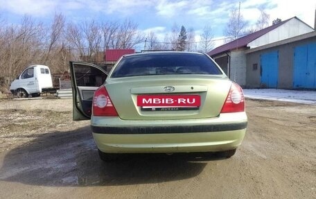 Hyundai Elantra III, 2004 год, 250 000 рублей, 3 фотография