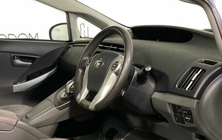 Toyota Prius, 2011 год, 1 234 900 рублей, 8 фотография