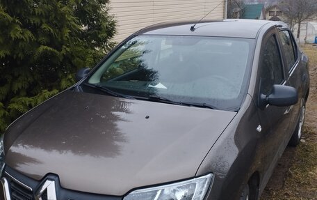 Renault Logan II, 2019 год, 1 200 000 рублей, 1 фотография