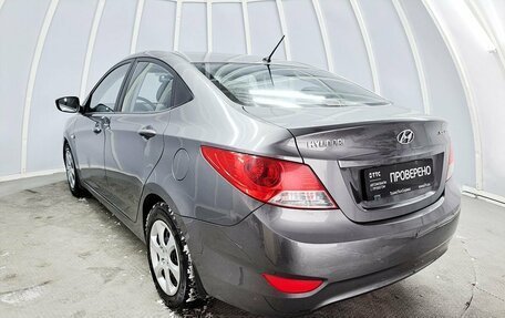 Hyundai Solaris II рестайлинг, 2013 год, 659 200 рублей, 8 фотография