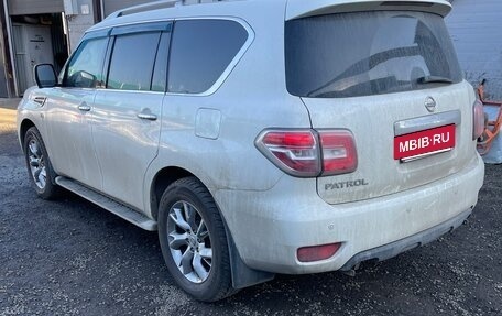 Nissan Patrol, 2014 год, 2 850 000 рублей, 4 фотография