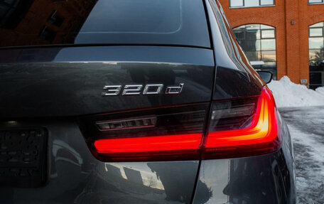 BMW 3 серия, 2019 год, 3 050 000 рублей, 10 фотография